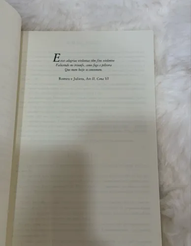 Livro lua nova 