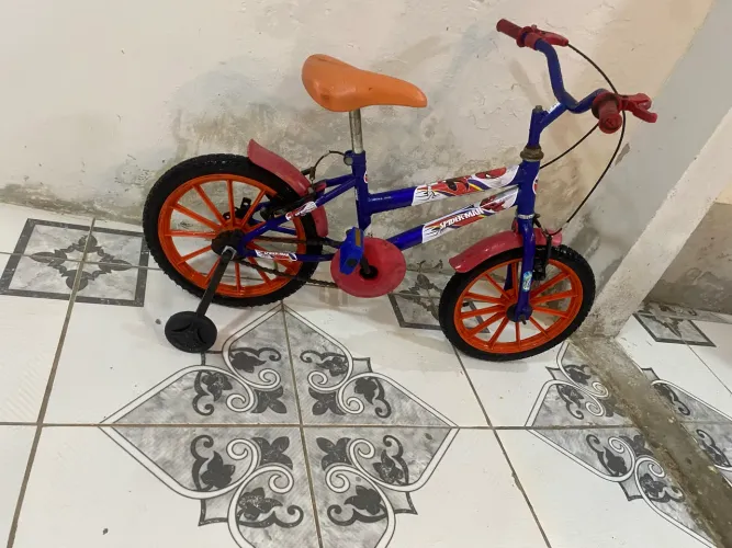 Bike aro 16 homem aranha