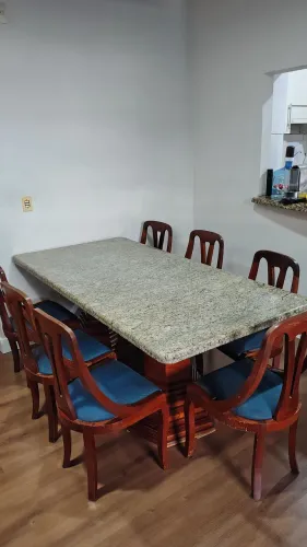 Vende se mesa