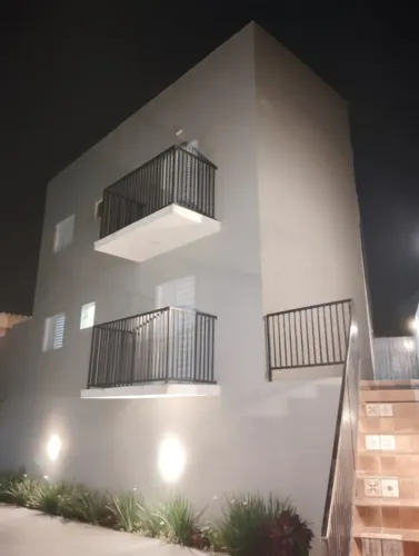 Apartamento novo, bem localizado