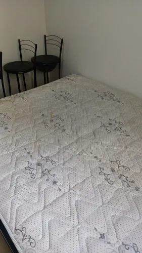 Cama de casal usada box conjugado em bom estado para doação
