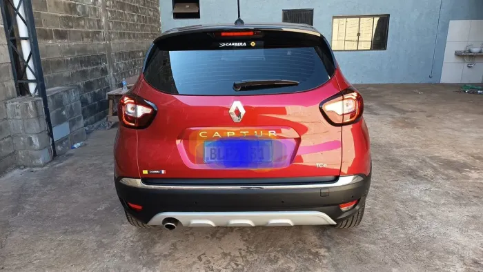 Renault Captur Iconic 1.3 TB 16V Flex 5P AUT 2022
