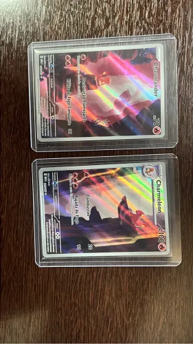Carta Pokémon Charmander e Charmeleon coleção 151
