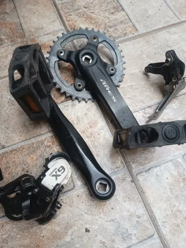 PEÇAS DE BIKE