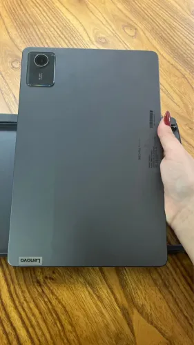     Tablet Lenovo M11 128GB - Excelente Estado