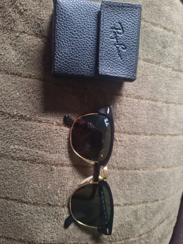 Óculos Ray ban original dobravel novo R$ 500.00 unisex
