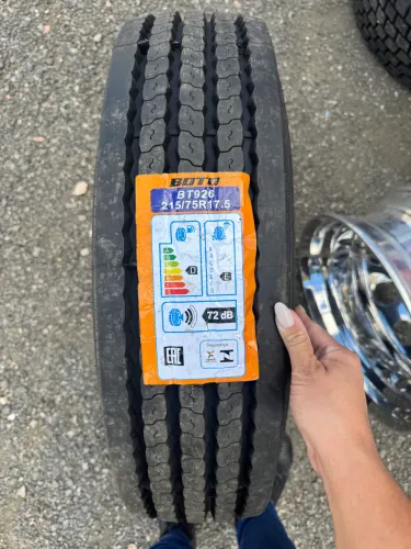 PNEU PARA CAMINHÃO 3/4 e MICRO ÔNIBUS SEM CÂMARA 