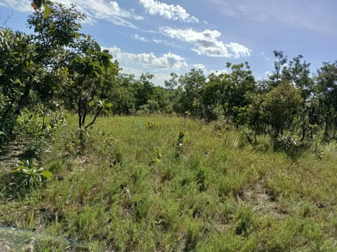 Terreno próximo da vila Aguaçu 10 km da capital Cuiabá MT.
