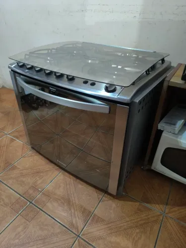 Fogão 5 bocas de embutir Electrolux em inox espelhado