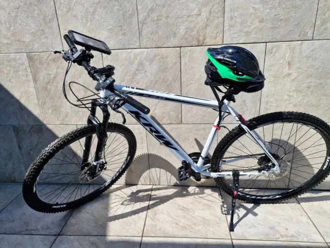 Bicicleta Aro 29 KRW Alumínio 24 Vel Freio a Disco Mecânico R1. Quadro tamanho 21.