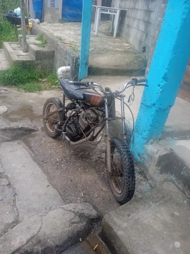 Vem na moto de trilha como motor de cg 125