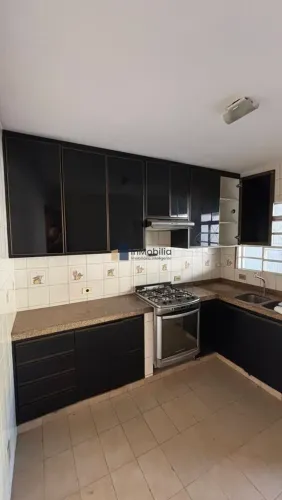 Casa Residencial ou Comercial no Setor Nova Suíça