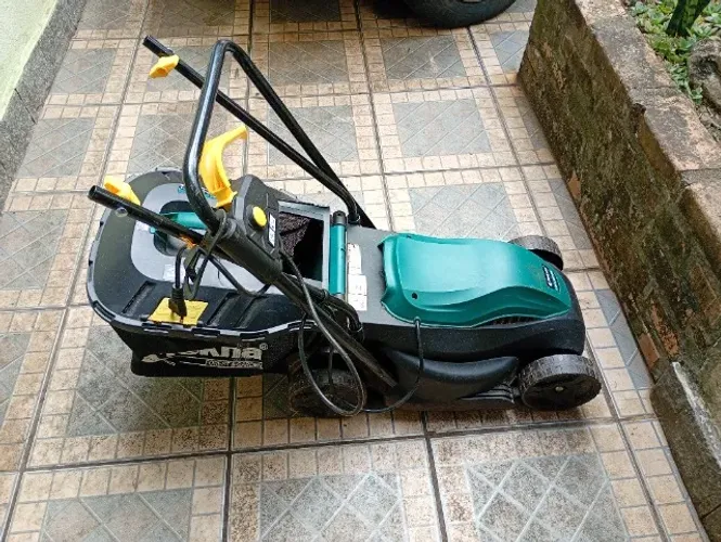Cortador de grama tekna LM 320 EBN