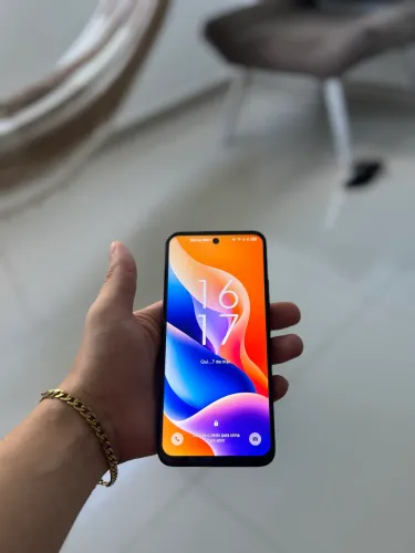 TCL 605, 256gb de memória