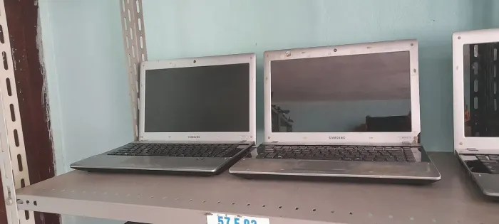 Notebook samsung modelo rv420