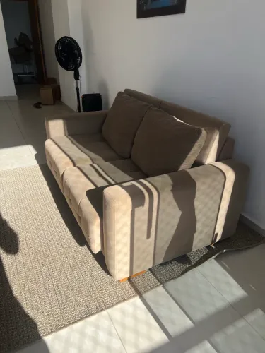 Sofá Retrátil Jacaúna - R$ 1.200