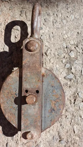 Vende se moitão 4 toneladas