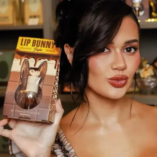 Gloss labial Fran by Franciny Ehlke Lip Bunny Triple Chocolate.