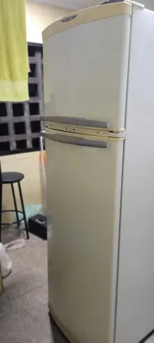 Geladeira Brastemp 380L