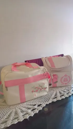 Kit mala maternidade+ mochila (acompanha roupinhas e calçados)