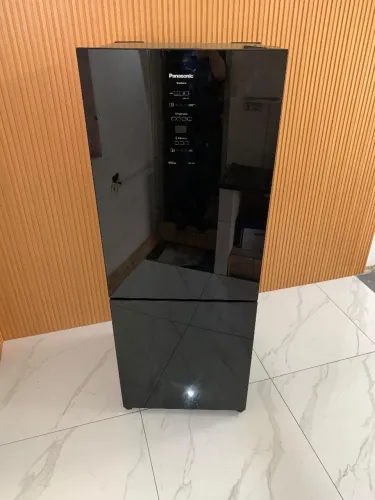 Geladeira NRBB65 Black Com porta de vidro 450 litros Impecável
