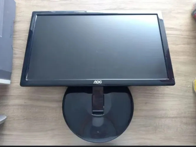 Monitor AOC