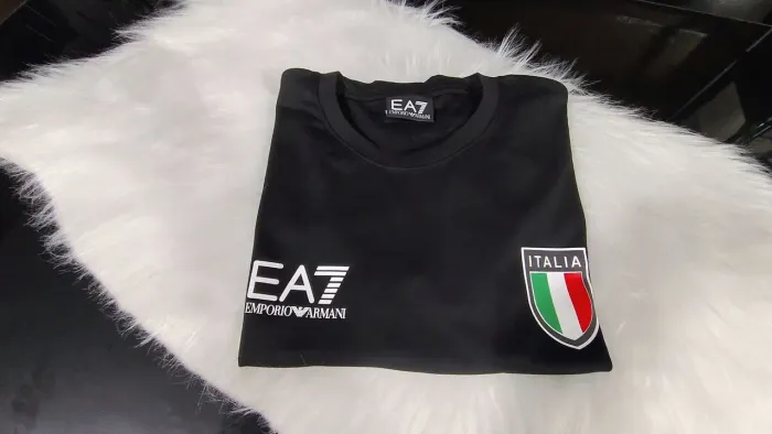 Camiseta Empório Armani G preto 