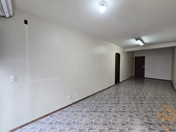LOJA COM 35M² GUABIROTUBA | ESTACIONAMENTO