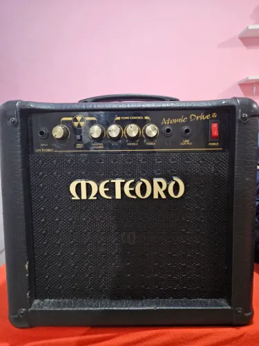 Amplificador Meteoro Atomic Drive 20w