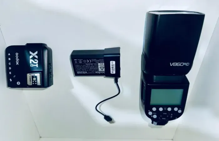 Flash v860iii Canon + Radio X2t