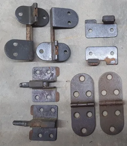 Conjunto de Dobradiças para máquina de costura Singer (Original)