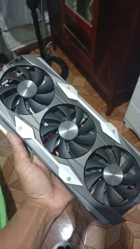 GTX 1080 ti Amp Extreme 