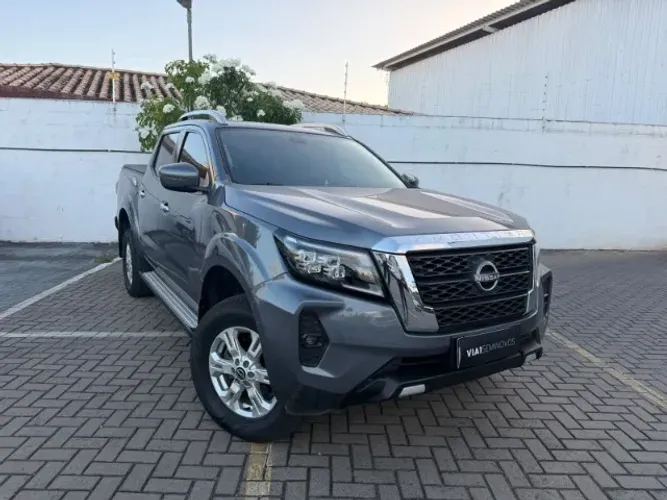 Nissan Frontier XE CD 4X4 2.3 Bi-TB Diesel Aut. 2024