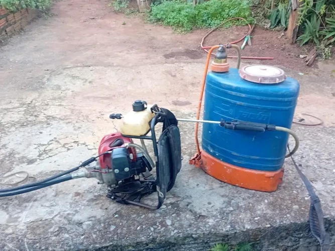Rocadeira a gasolina costal 