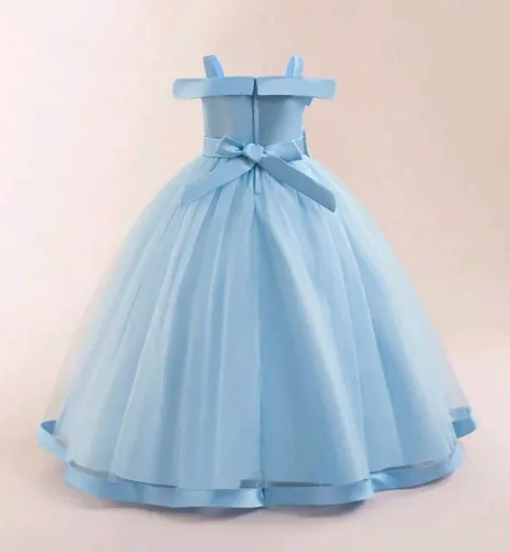 Vestido para daminha infantil.