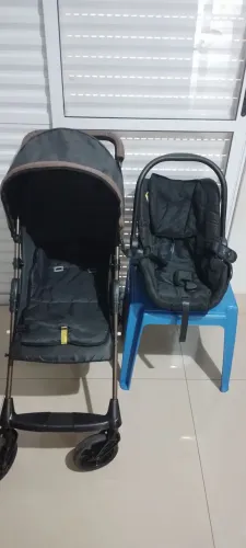 Carrinho + bebê conforto GALZERANO por 600,00 reais os dois junto