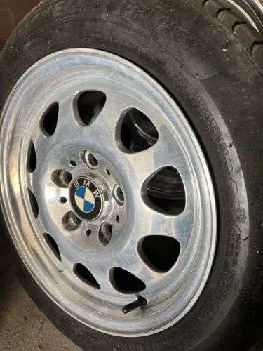 Jogo de Rodas BMW Style 10 Originais Aro 15 (E36/Z3) + Pneus Michelin