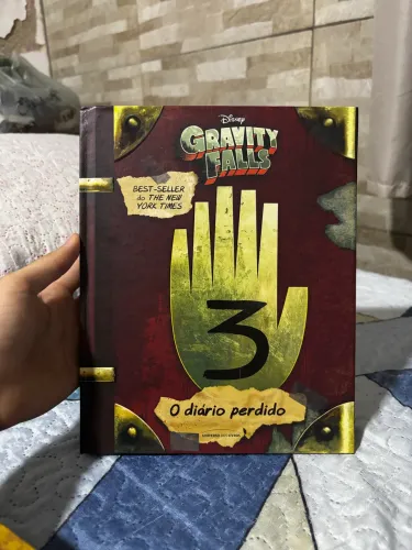 Livros infantis Gravity falls e harry potter 