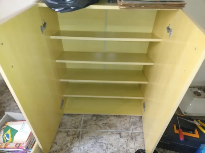 Sapateira usada
