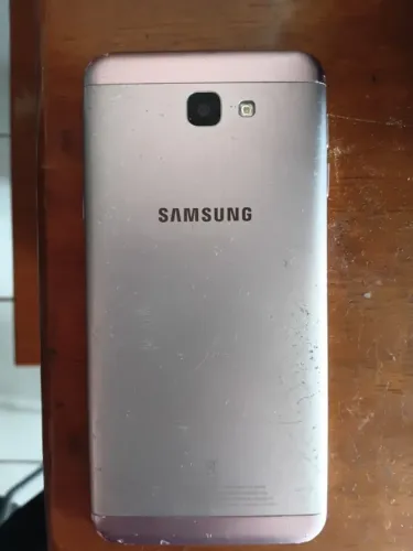 Celular j5 prime
