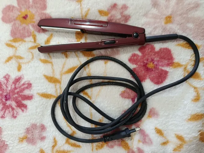 Mini Chapinha a Vapor Conair - Portátil / Prancha de Bolsa