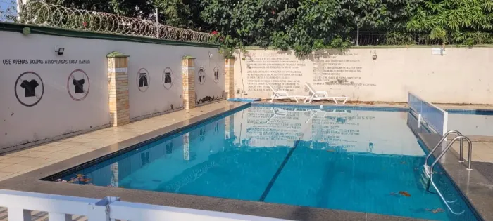 Alugo Apartamento Mobíliado na rua do Aririzal