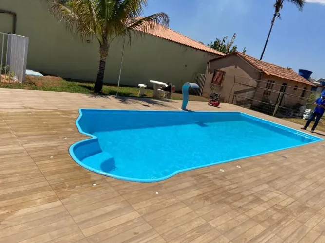 Piscina de 9 metros ? em promoção