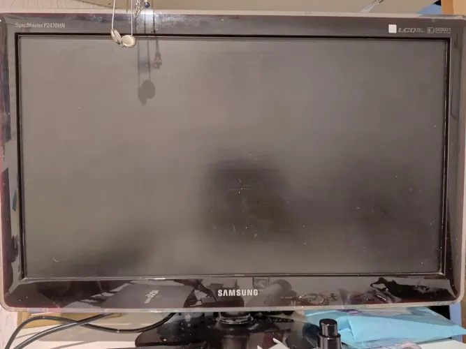 Monitor/TV Samsung P2470HN - Com defeito (para conserto ou retirada de peças)
