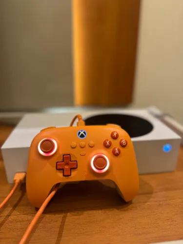 Xbox Series S 512 Gb - Com Controle 8Bitdo