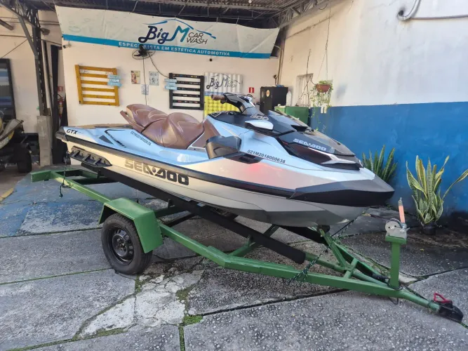 JET SKI SEA DOO 300 GTX LIMITED