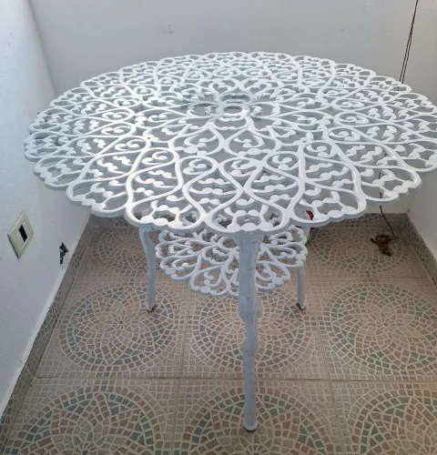 Mesa de jardim 