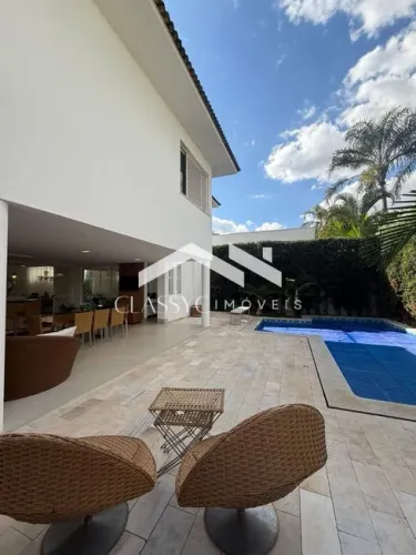 Casa em condomínio de alto padrão, cidade de Uberlândia/MG - 496,00m², Morada da colina.
