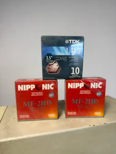 Kit 3 caixas de disquete 1.44M novas. 