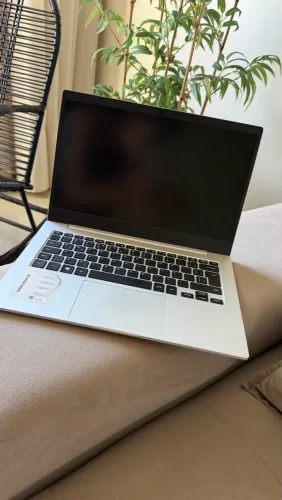 Notebook Samsung Galaxy Book Go
